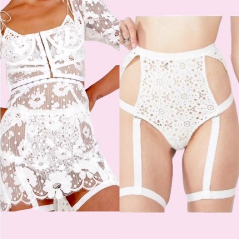 FOR LOVE & LEMONS SALTON EYELET HI-WAIST PANTY SMALL w/removable garter straps